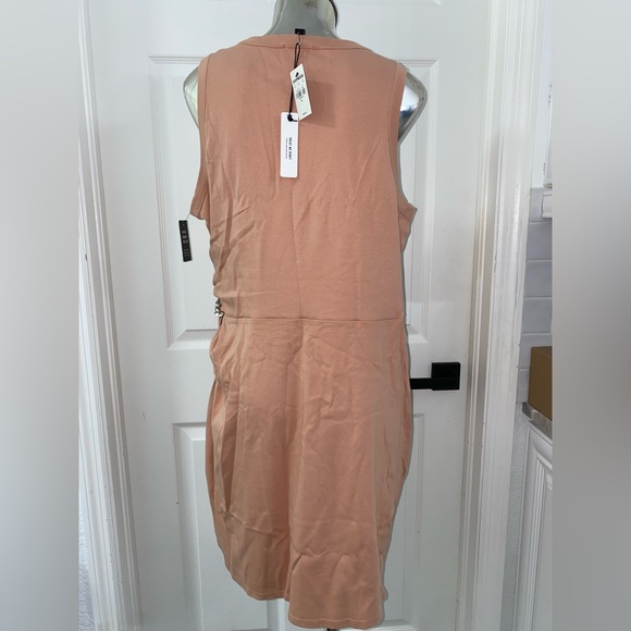 Nwt express brooch side sleeveless t-shirt dress rhinestone embellished XL peach - Picture 4 of 9